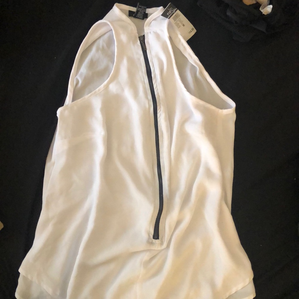 Rue 21 White tank top